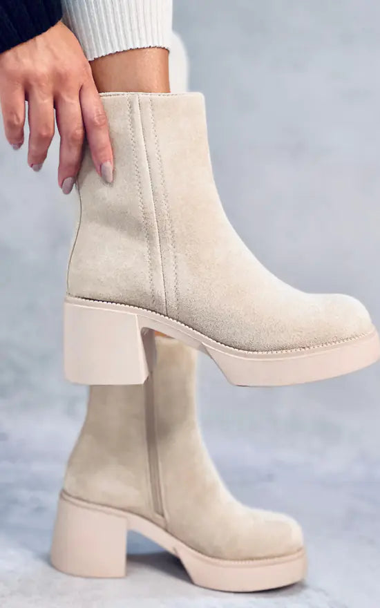 Modieuze Beige Enkelboots voor Alle Gelegenheden